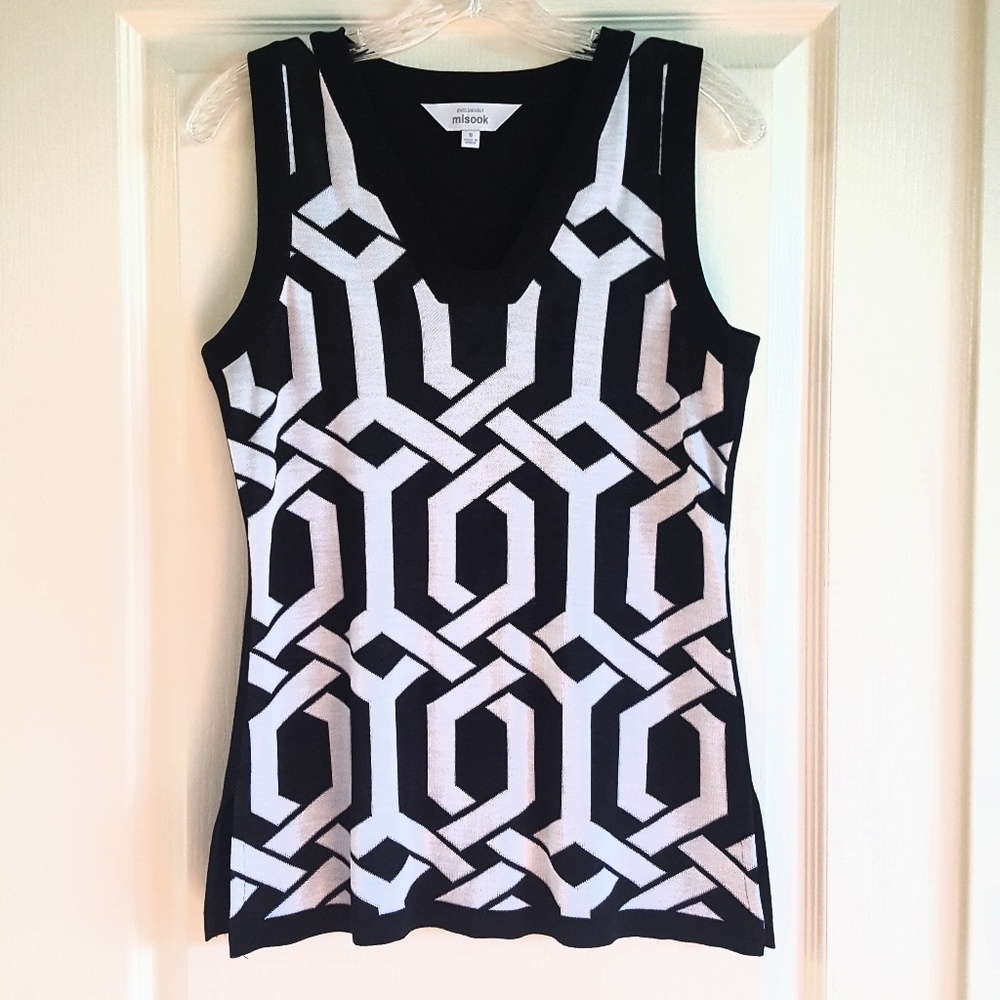 *Misook* Geometric B&W Tank S/M